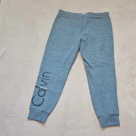 Calvin Klein Sweatpants